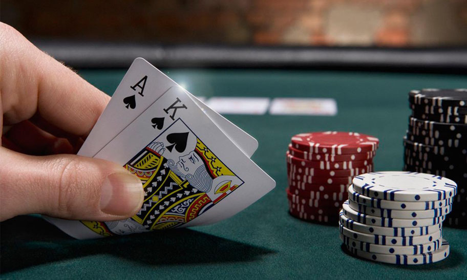 Стратегия игры в покер
